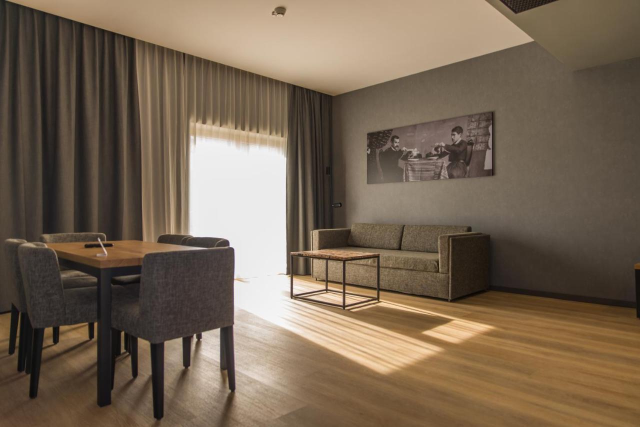 Mk Hotel Tirana Ринас Экстерьер фото