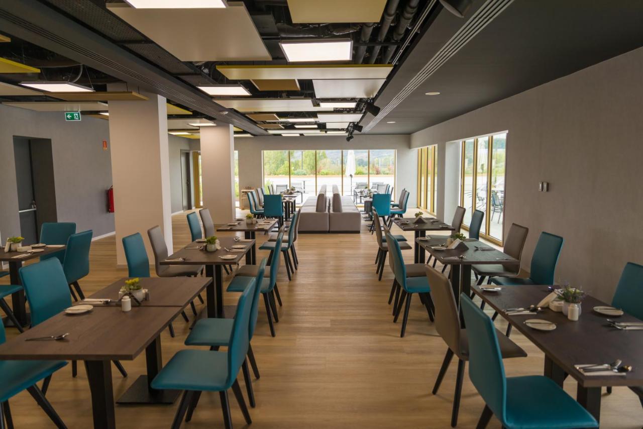 Mk Hotel Tirana Ринас Экстерьер фото The restaurant at the new terminal